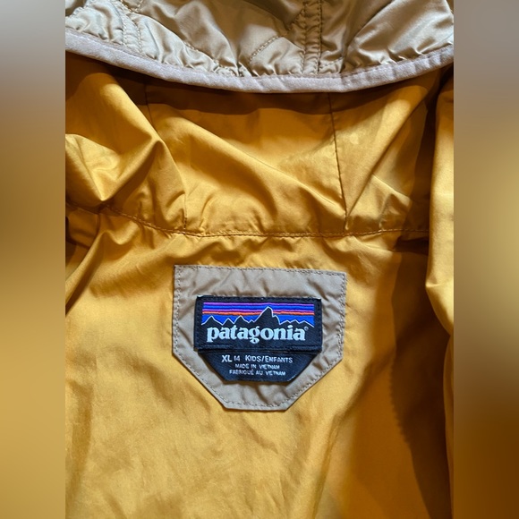 Patagonia Diamond Quilt Hooded Jacket - Picture 4 of 4